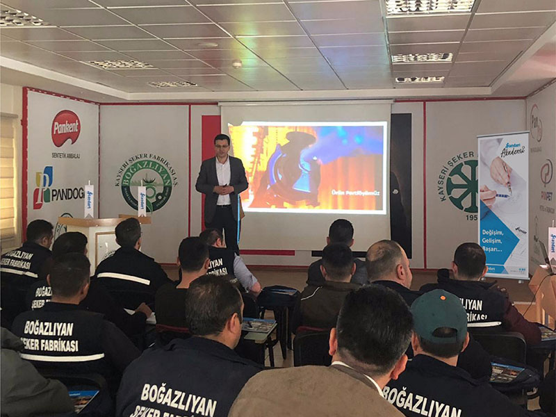 Training provided by Standart Academy at the Yozgat Boğazlıyan Sugar Factory.